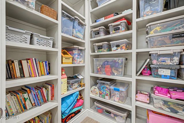 80 N CHURCHILL Court, Gilbert, AZ 85234