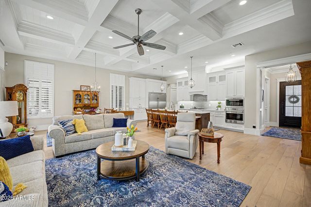 80 N CHURCHILL Court, Gilbert, AZ 85234