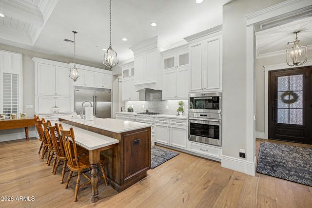 80 N CHURCHILL Court, Gilbert, AZ 85234