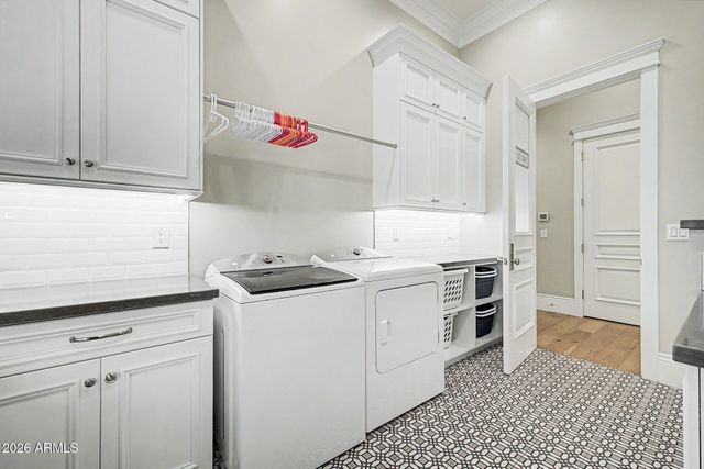 80 N CHURCHILL Court, Gilbert, AZ 85234