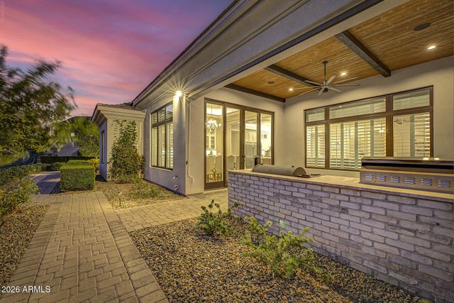 80 N CHURCHILL Court, Gilbert, AZ 85234