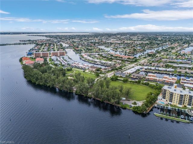 4205 SE 19th AVE # 202, Cape Coral, FL 33904