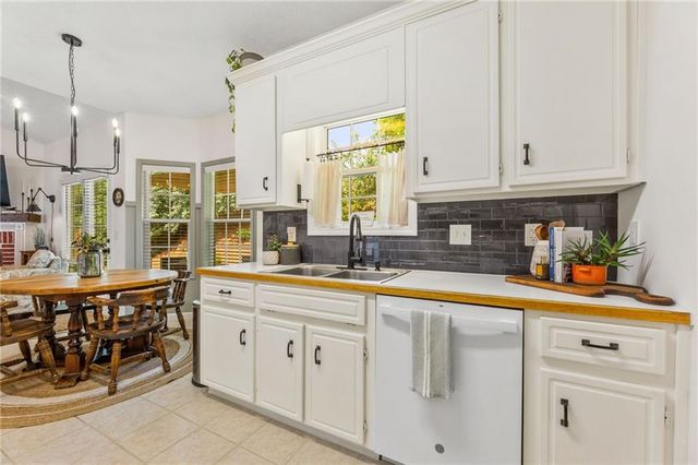 506 Charles Drive, Canton, GA 30115