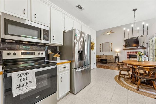 506 Charles Drive, Canton, GA 30115