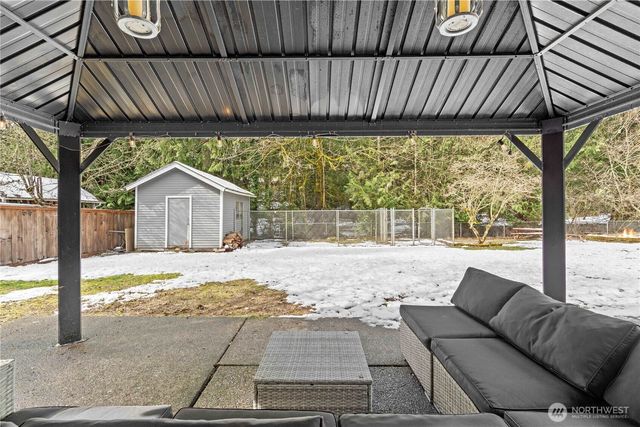 29725 174th Avenue SE, Kent, WA 98042