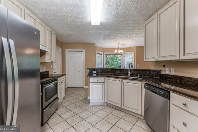 4031 Dream Catcher Drive, Woodstock, GA 30189