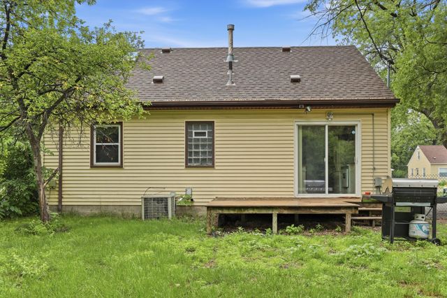 5732 Adair Avenue N, Crystal, MN 55429
