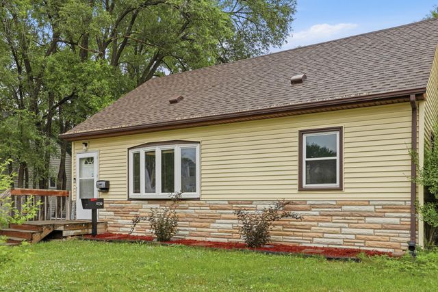 5732 Adair Avenue N, Crystal, MN 55429