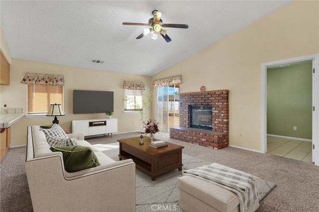 22111 Isatis, Apple Valley, CA 92307