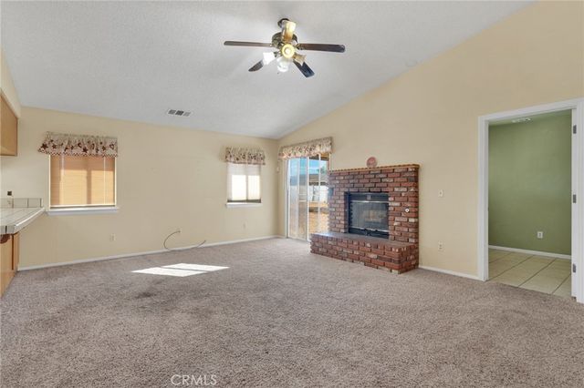 22111 Isatis, Apple Valley, CA 92307