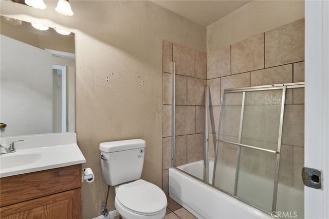 22111 Isatis, Apple Valley, CA 92307