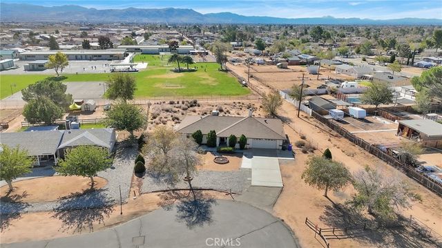 22111 Isatis, Apple Valley, CA 92307