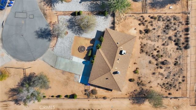 22111 Isatis, Apple Valley, CA 92307
