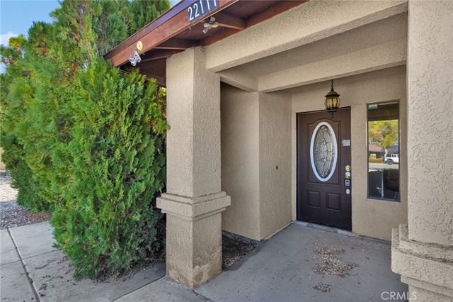 22111 Isatis, Apple Valley, CA 92307