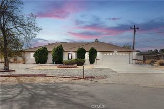 22111 Isatis, Apple Valley, CA 92307