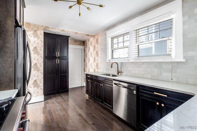 41 Chatham Avenue, Buffalo, NY 14216