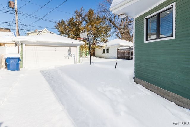 41 Chatham Avenue, Buffalo, NY 14216