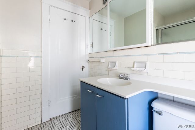 41 Chatham Avenue, Buffalo, NY 14216