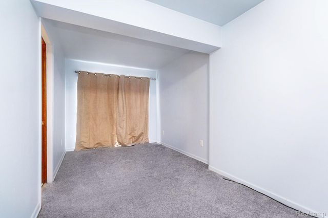 4249 Bonning Avenue, Warren, MI 48091