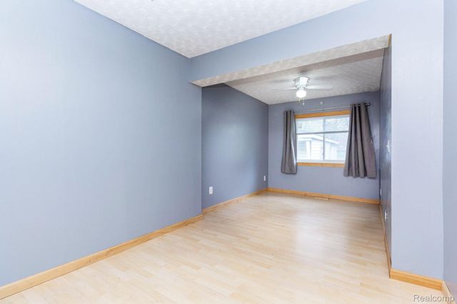 4249 Bonning Avenue, Warren, MI 48091