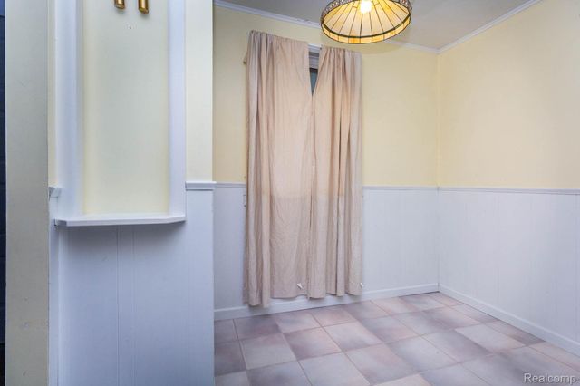 4249 Bonning Avenue, Warren, MI 48091