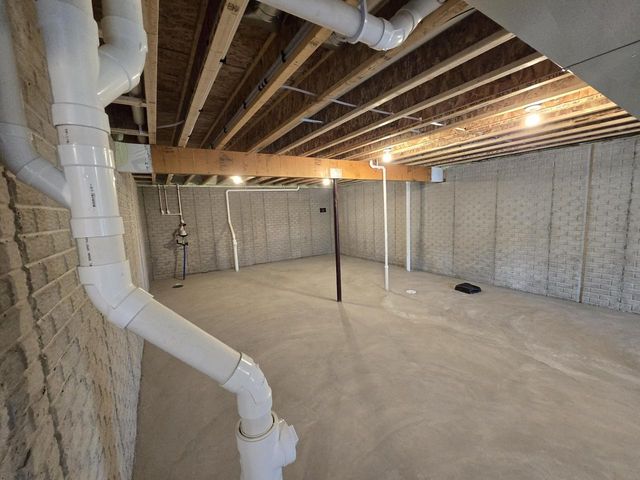 W219N16225 Primrose COURT, Jackson, WI 53037