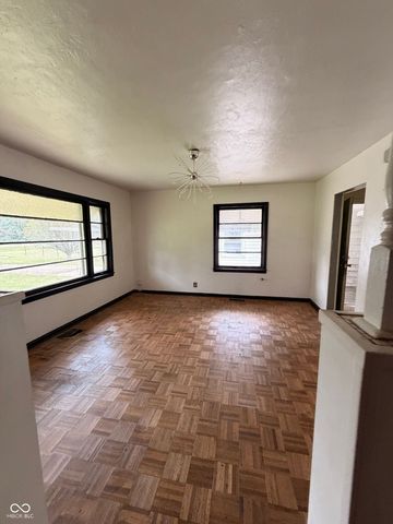 6542 Massachusetts Avenue, Indianapolis, IN 46226