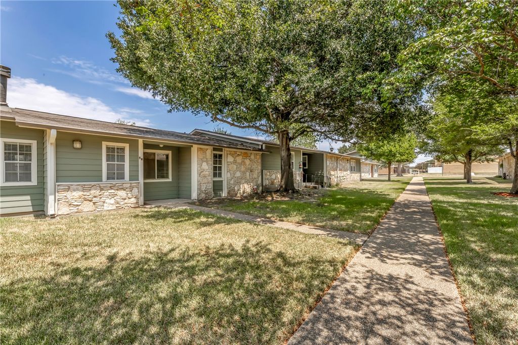 2800 Longmire Drive 58, College Station, TX 77845 — photo 2