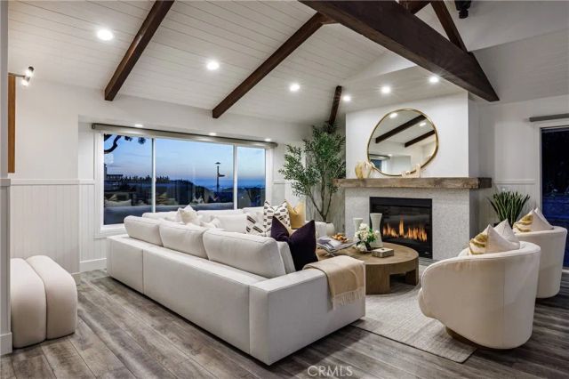 3500 Surfview Lane, Corona Del Mar, CA 92625
