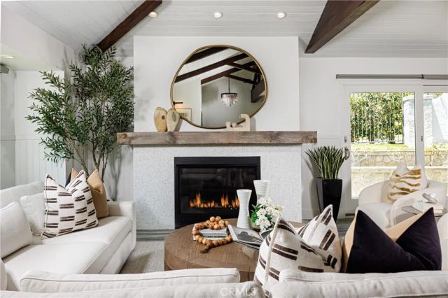 3500 Surfview Lane, Corona Del Mar, CA 92625