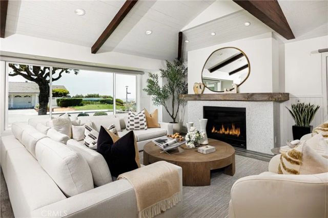 3500 Surfview Lane, Corona Del Mar, CA 92625