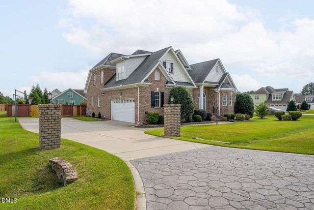 8420 Greythorne Place, Knightdale, NC 27545