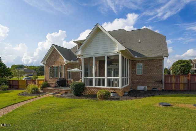 8420 Greythorne Place, Knightdale, NC 27545
