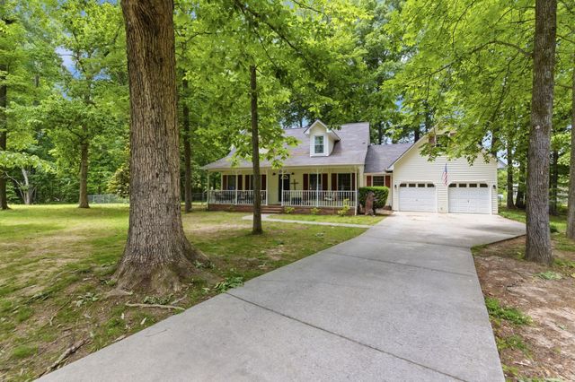 99 Smoke Rise Cir, Manchester, TN 37355