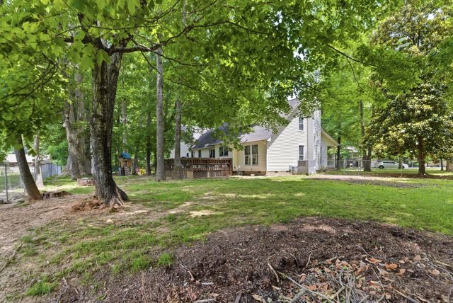 99 Smoke Rise Cir, Manchester, TN 37355