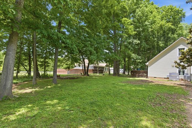 99 Smoke Rise Cir, Manchester, TN 37355
