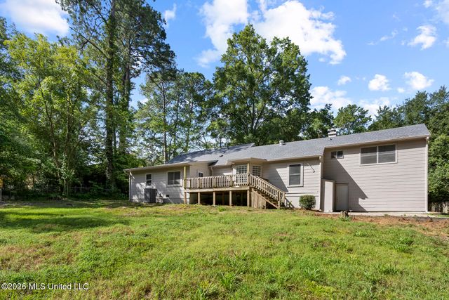 1112 Meadowbrook Road, Jackson, MS 39206
