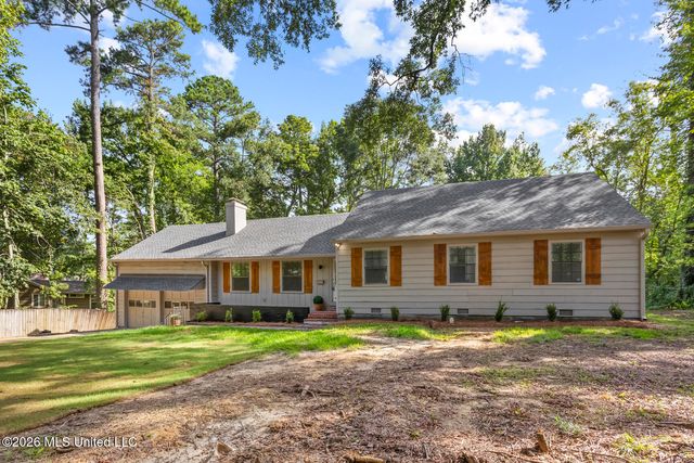 1112 Meadowbrook Road, Jackson, MS 39206