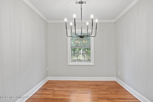 1112 Meadowbrook Road, Jackson, MS 39206