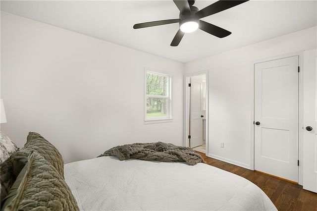 11801 W 54th Street, Shawnee, KS 66203