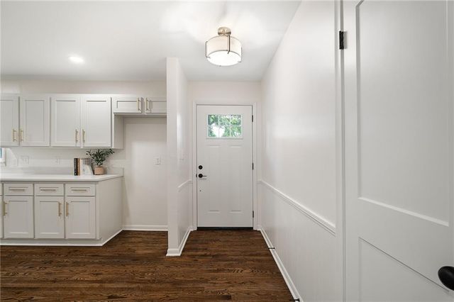 11801 W 54th Street, Shawnee, KS 66203