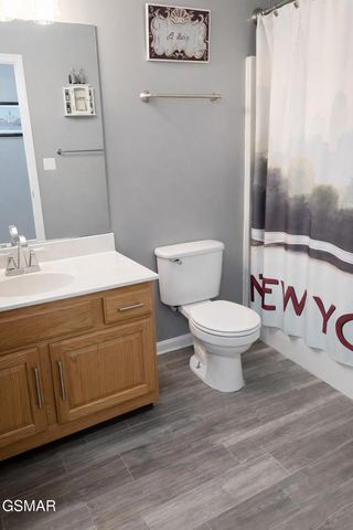 1613 Jasmine Trail, Sevierville, TN 37862