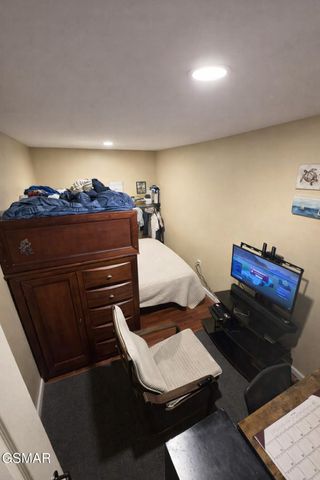 1613 Jasmine Trail, Sevierville, TN 37862