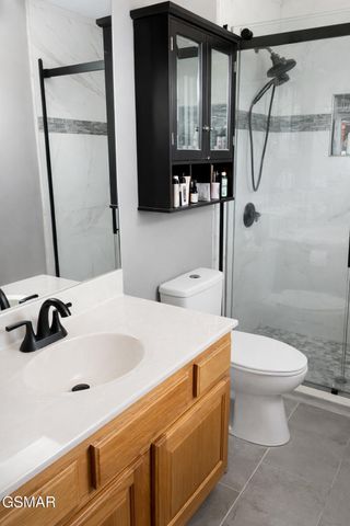 1613 Jasmine Trail, Sevierville, TN 37862