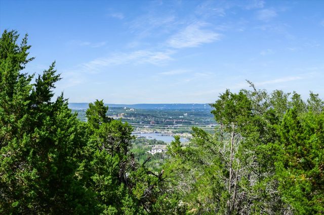 19620 Single Peak CV, Spicewood, TX 78669