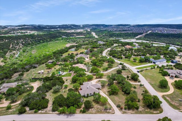 19620 Single Peak CV, Spicewood, TX 78669