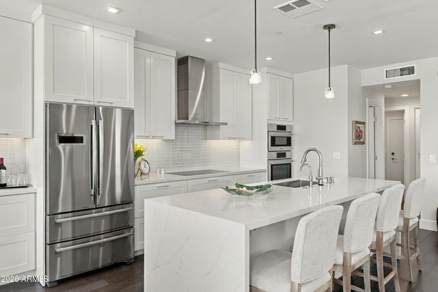 7222 E GAINEY RANCH Road 140, Scottsdale, AZ 85258