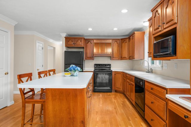 112 Blueberry Pond Drive, Brewster, MA 02631