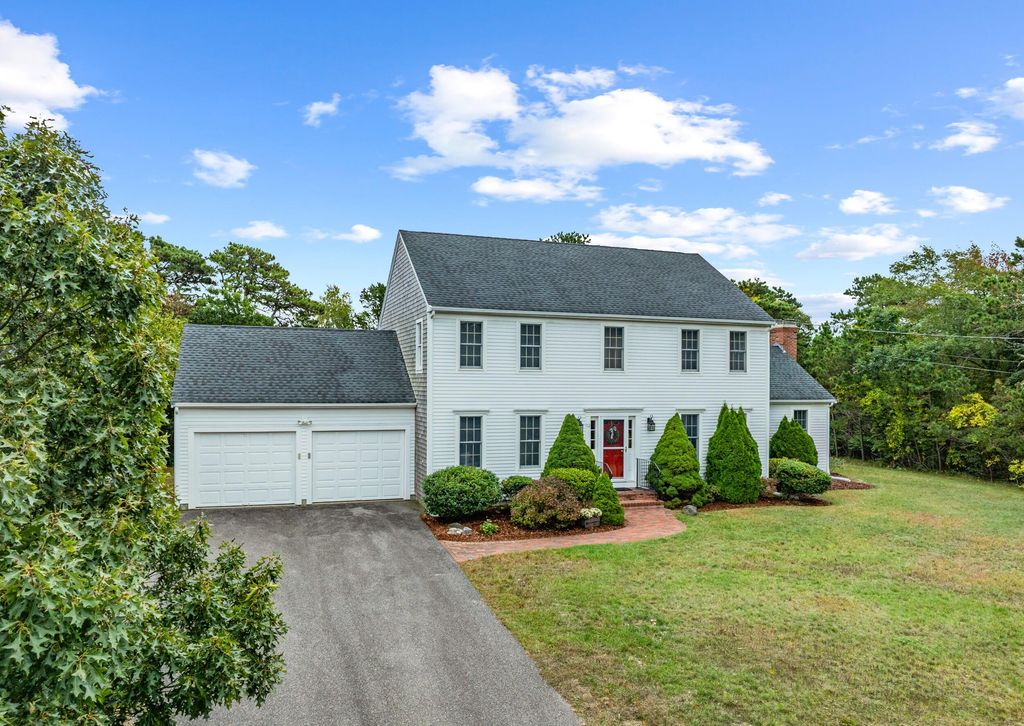 112 Blueberry Pond Drive, Brewster, MA 02631