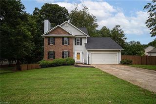 120 Kathleen Court, King, NC 27021